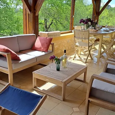 Semesterbostad Family Getaway - Peaceful Countryside - Gaugeac